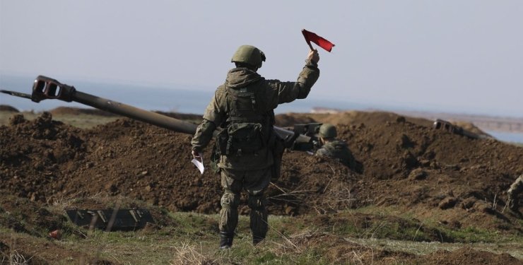 Росія почала масштабні навчання десантників в окупованому Криму